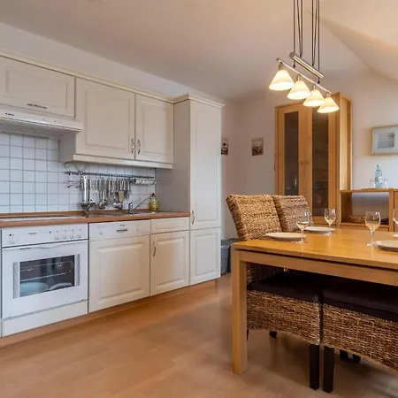 Appartement Ferienwohnung-7-auszeit-in-der-villa-annabelle *