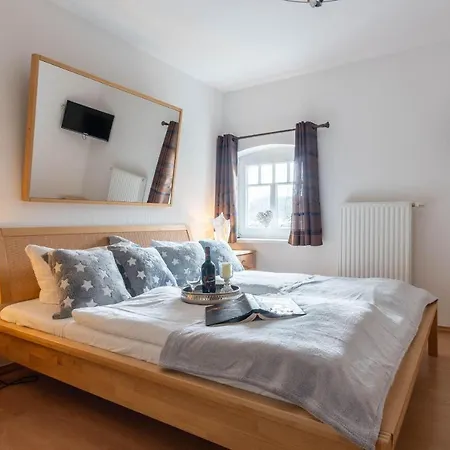 Ferienwohnung-7-auszeit-in-der-villa-annabelle בינץ